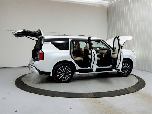 New 2026 Nissan Armada Platinum Reserve image 15