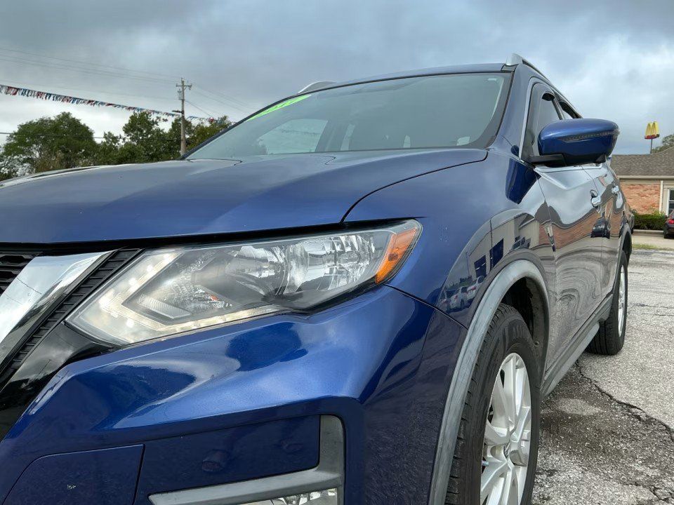 Used 2017 Nissan Rogue SV w/ SV Premium Package FWD image 21