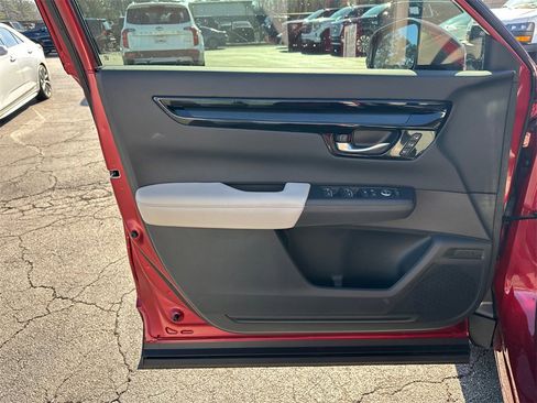 Used 2023 Honda CR-V EX-L image 11