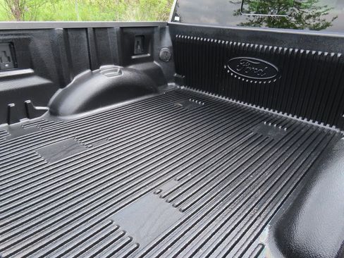 Used 2018 Ford F150 Lariat AWD/4WD image 16