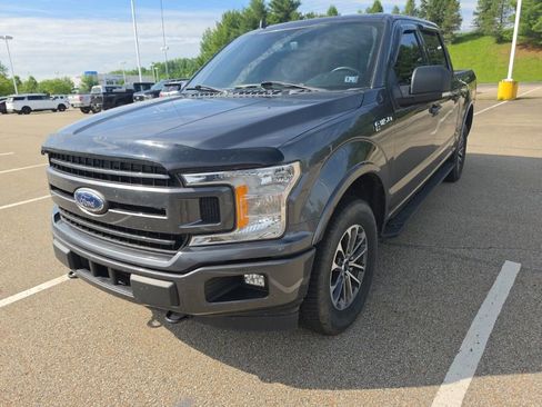 Used 2019 Ford F150 XLT w/ Equipment Group 302A Luxury AWD/4WD image 2