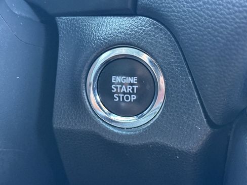 Used 2024 Toyota RAV4 XLE AWD/4WD image 15