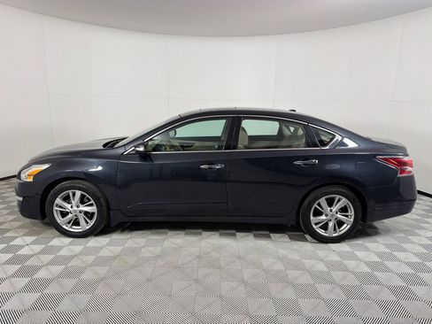 Used 2015 Nissan Altima 2.5 SL w/ Technology Package image 8