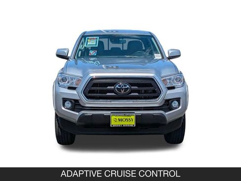 Used 2023 Toyota Tacoma SR5 RWD image 4
