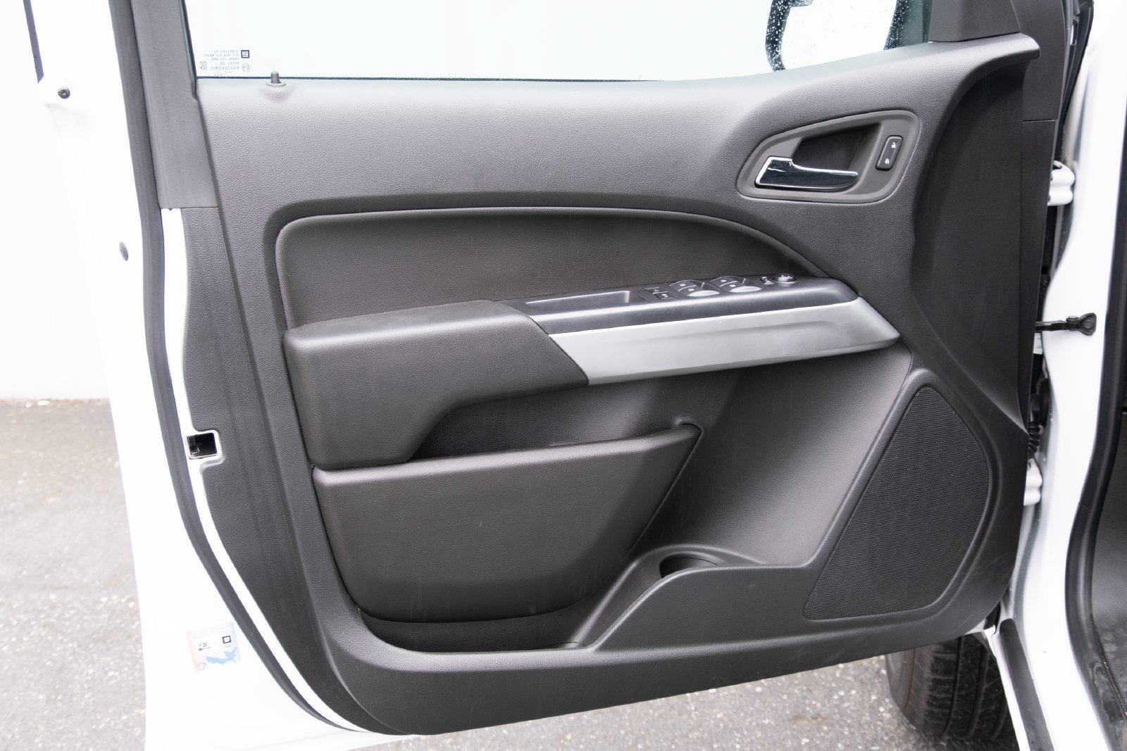 Used 2022 Chevrolet Colorado LT RWD image 12