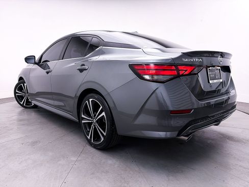 Used 2023 Nissan Sentra SR w/ SR Premium Package image 2