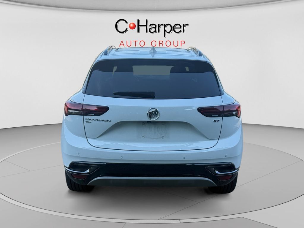 Used 2023 Buick Envision Essence w/ Sport Touring Package AWD/4WD image 4
