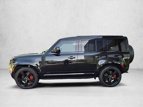 Used 2023 Land Rover Defender 110 X AWD/4WD image 8
