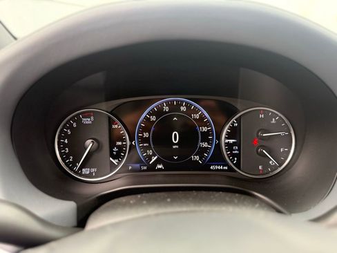 Used 2024 Buick Enclave Premium image 10