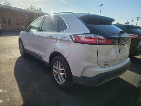Used 2022 Ford Edge SEL w/ Convenience Package image 5