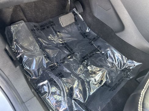 Used 2017 Ford Escape SE w/ SE Leather Comfort Package image 17