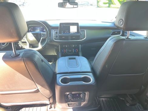 Used 2023 Chevrolet Tahoe Z71 w/ Luxury Package AWD/4WD image 25
