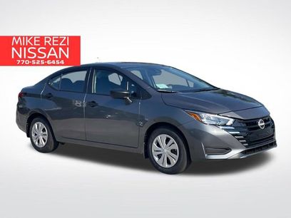 New 2025 Nissan Versa S w/ Trunk Package