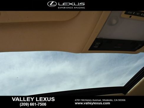Used 2015 Lexus LS 460 w/ Comfort Package RWD image 7