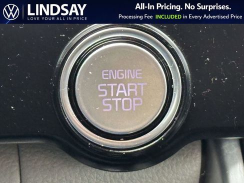 Used 2022 Kia Carnival LX FWD image 26