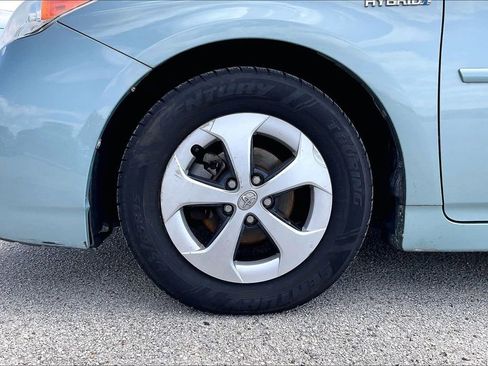 Used 2012 Toyota Prius Two FWD image 32