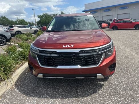 Used 2024 Kia Seltos S image 3