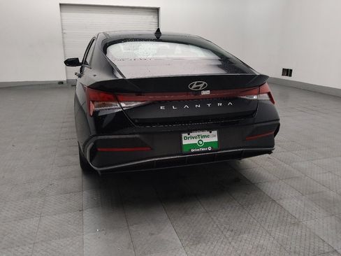 Used 2024 Hyundai Elantra SEL FWD image 6