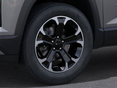 New 2026 Chevrolet Equinox LT w/ Convenience Package II AWD/4WD image 9