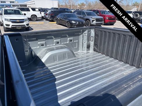 Used 2024 Chevrolet Silverado 1500 LT image 13