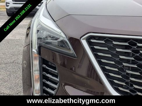 Used 2021 Cadillac XT4 Premium Luxury w/ Driver Awareness Package image 10