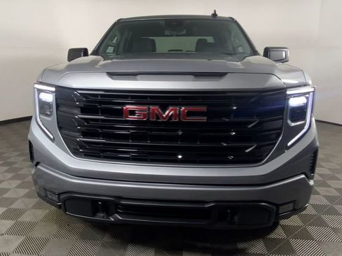 Used 2025 GMC Sierra 1500 Elevation image 5