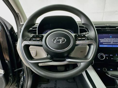 Used 2022 Hyundai Tucson SEL FWD image 16