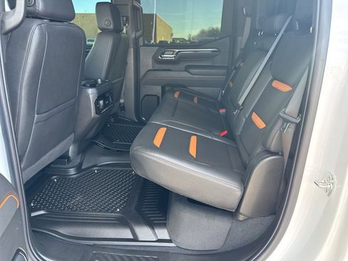 Used 2025 GMC Sierra 1500 AT4 w/ AT4 Premium Package image 13