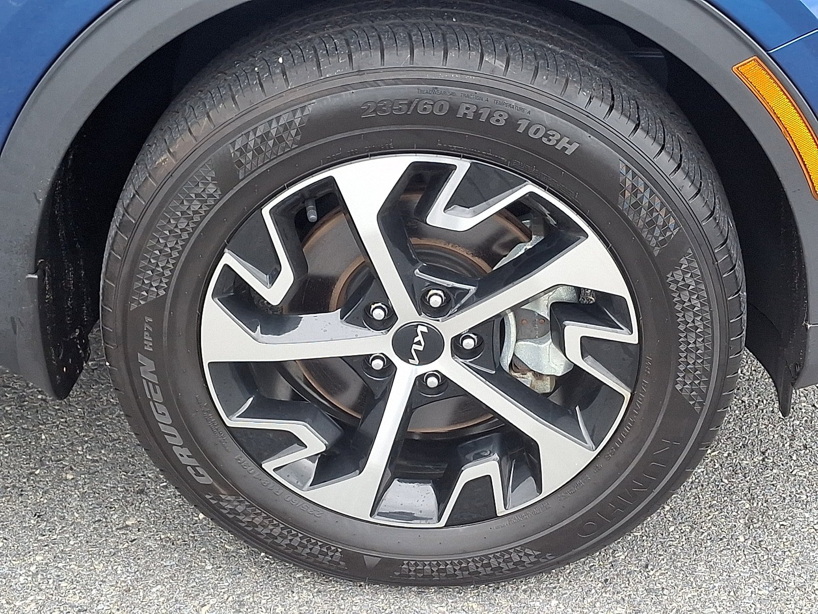 Used 2024 Kia Sportage EX AWD/4WD image 8