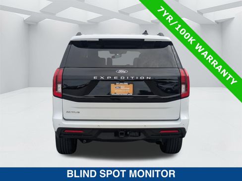 Certified 2025 Ford Expedition Active RWD image 6