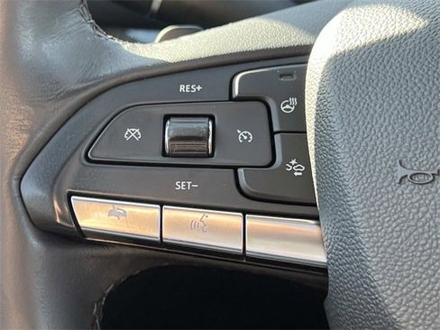 Certified 2022 Cadillac XT4 Premium Luxury w/ Enhanced Visibility Package image 27