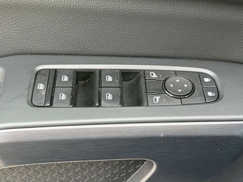 Used 2023 Nissan Pathfinder Rock Creek image 22