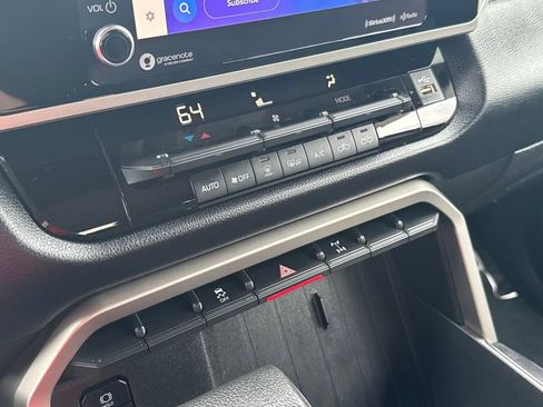 Used 2022 Toyota Tundra SR5 image 24