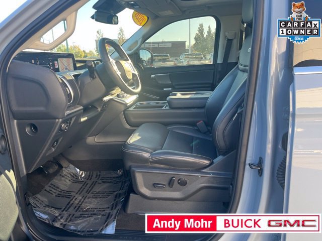Used 2026 Ford Expedition Platinum w/ Driver's Package AWD/4WD image 25