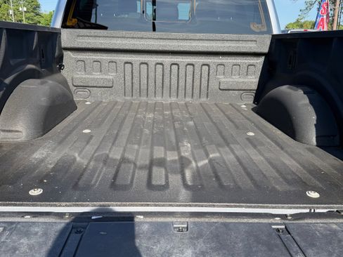 Used 2022 Ford F150 Platinum w/ Equipment Group 701A High AWD/4WD image 10