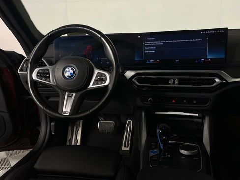 Used 2022 BMW i4 eDrive40 w/ M Sport Package image 14