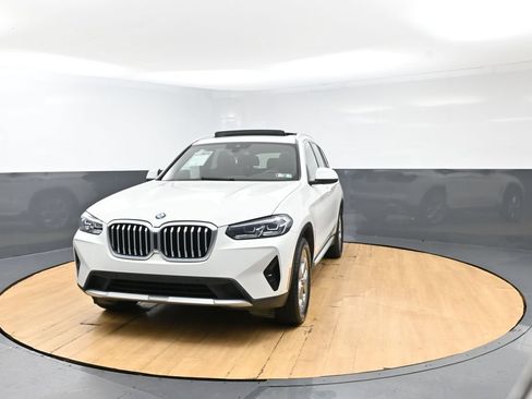 Used 2023 BMW X3 xDrive30i AWD/4WD image 3