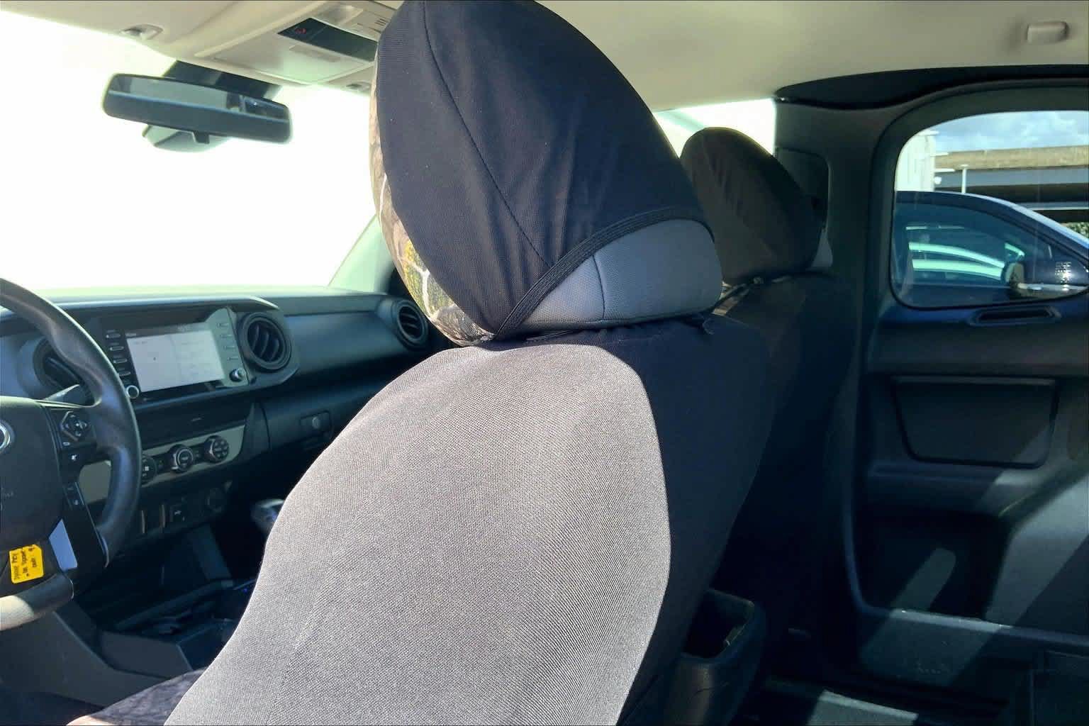 Used 2022 Toyota Tacoma SR RWD image 12