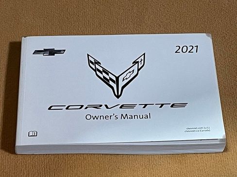 Used 2021 Chevrolet Corvette Stingray w/ Z51 Performance Package image 50