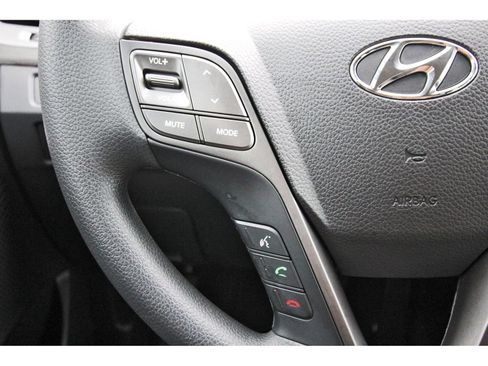 Used 2018 Hyundai Santa Fe Sport w/ 2.4L Value Package 02 FWD image 17