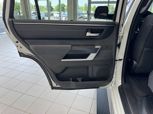 Used 2024 Toyota Sequoia Platinum AWD/4WD image 44