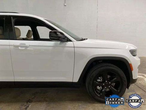 Used 2023 Jeep Grand Cherokee Limited w/ Luxury Tech Group II image 92