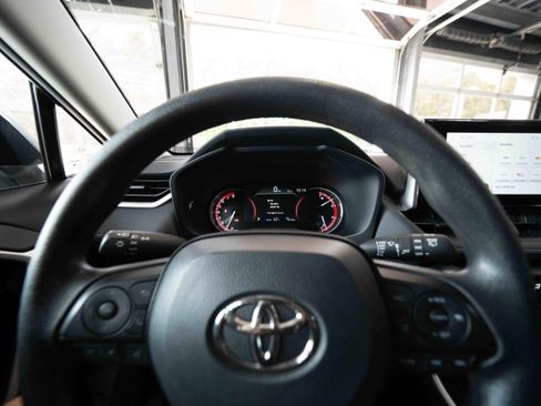 Certified 2025 Toyota RAV4 XLE image 16