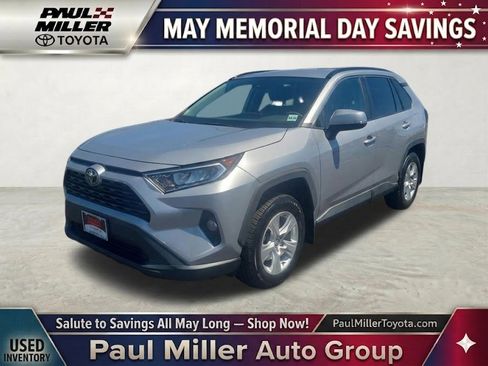 Certified 2021 Toyota RAV4 XLE AWD/4WD image 1