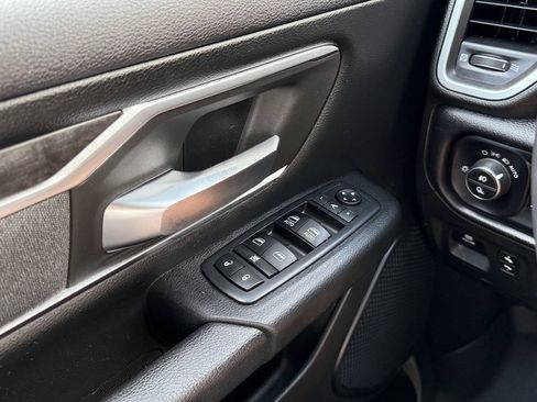 Used 2019 RAM 1500 Big Horn AWD/4WD image 25