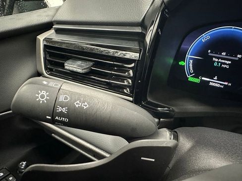 Used 2025 Toyota Camry XSE image 21