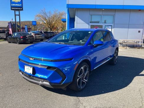 New 2026 Chevrolet Equinox EV LT w/ Convenience Package II image 3
