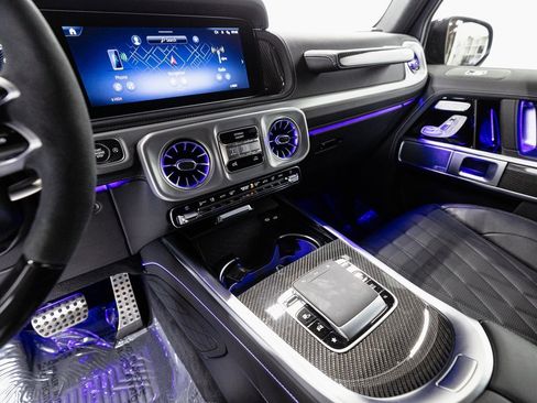 Used 2025 Mercedes-Benz G 63 AMG 4MATIC image 15