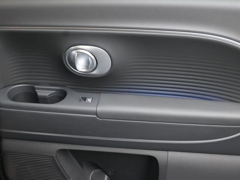 New 2026 Hyundai Ioniq 9 SEL image 14