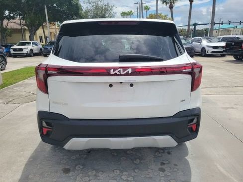 Certified 2024 Kia Seltos LX AWD/4WD image 7